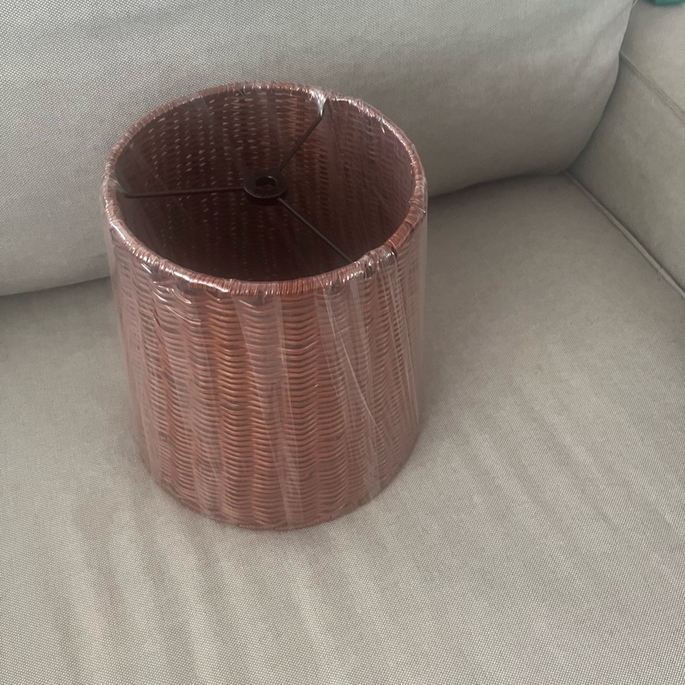 Woven Rattan Lampshade in Brown -